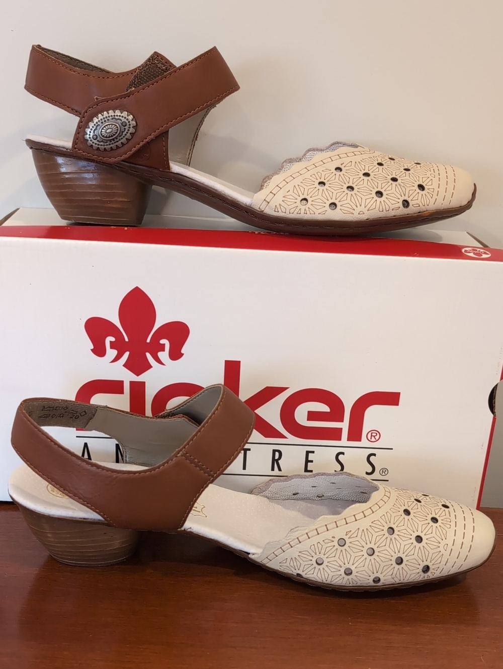 Rieker Shoes Mirjam Laser Cut Cream/Cayenne 41(9.5US) New